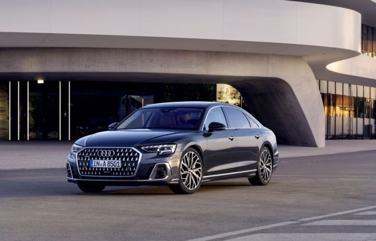 Audi A8 2024