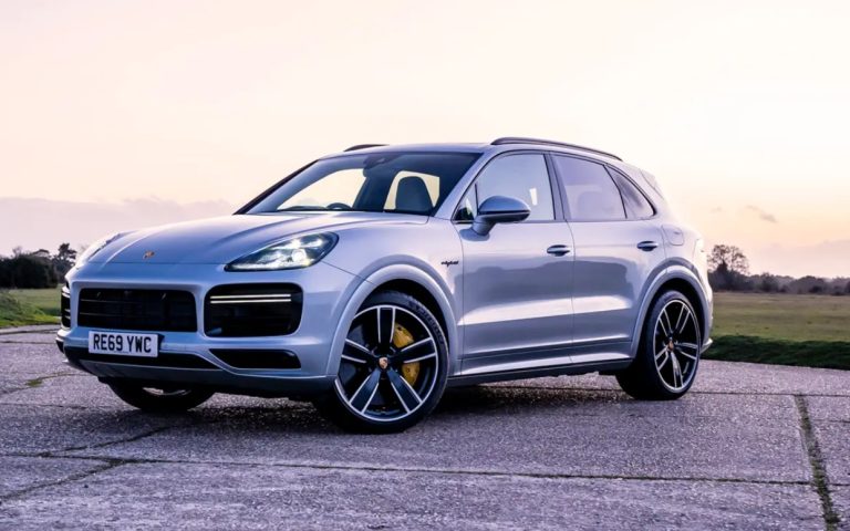 Porsche Cayenne 2024