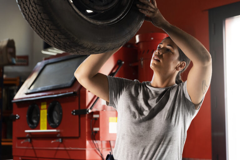 Význam pravidelné údržby pneumatik: Jak ovlivňuje bezpečnost a výkon vozidla